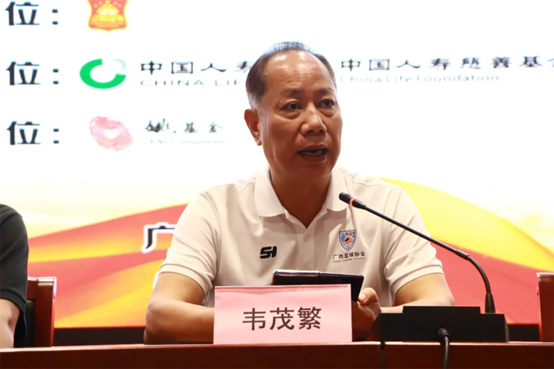 如何通过快攻训练提高球员的速度和灵活性?_0